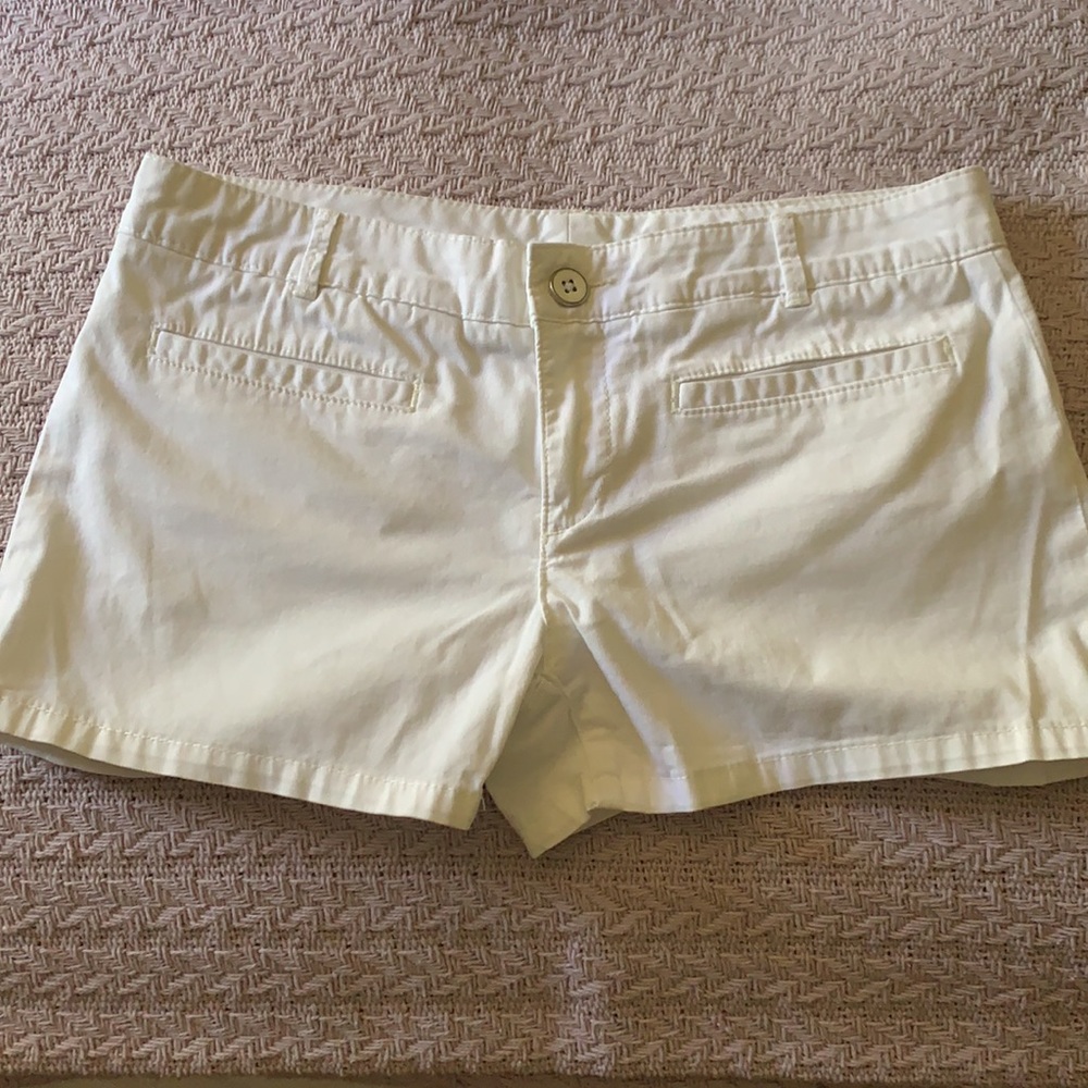 Club Monaco shorts